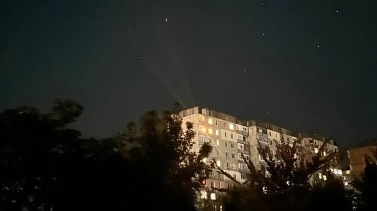 Відключення світла у Жовтих Водах: кому чекати планових ремонтів 17–20 серпня