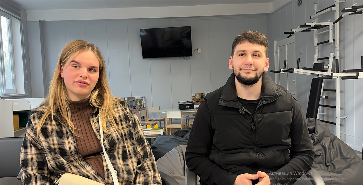 Анастасія та Дмитро Гусєви