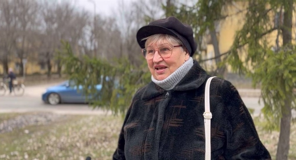 Любов, 70 років, пенсіонерка