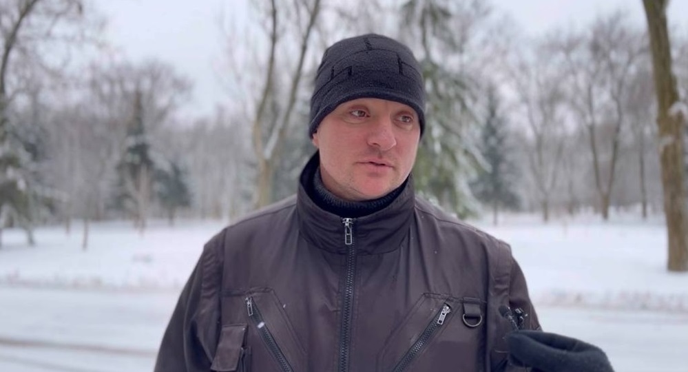 Володимир, 40 років, працює на підприємстві