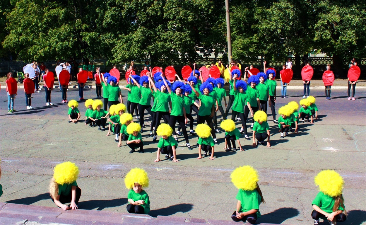Обласний марафон «Разом за майбутнє! Моя країна після Перемоги!»

✅Номінація: фотографія-мотиватор
✅Автор: колективи "Імпульс" та ТЕМ "СТРІМ"
✅Керівники: Ненашева К.О., Заворітна Я.О.