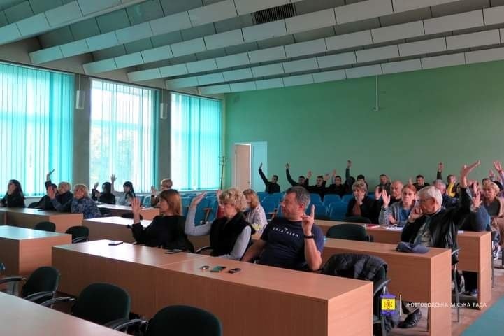 Громадське слухання щодо будівництва автомобільної стоянки