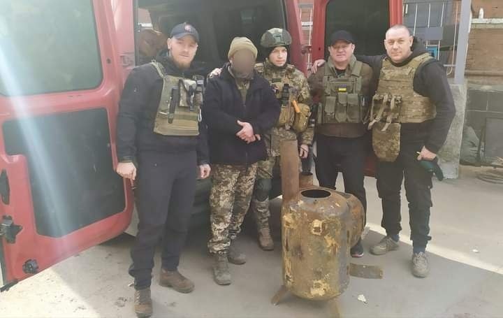 Жовтоводські волонтери доставили необхідні речі на фронт