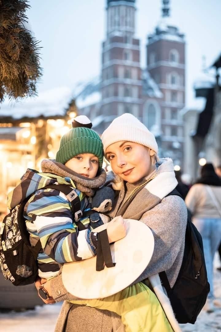 Олена Звягінцева та її син, Ярослав