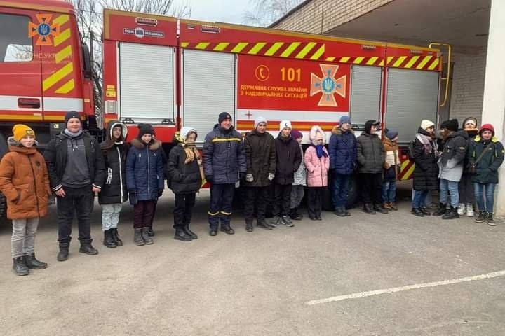 До пожежної частини завітали вихованці навчального закладу