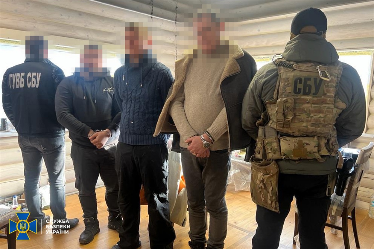СБУ нейтралізувала у Дніпрі наркоугруповання із щомісячним обігом у 12 млн грн