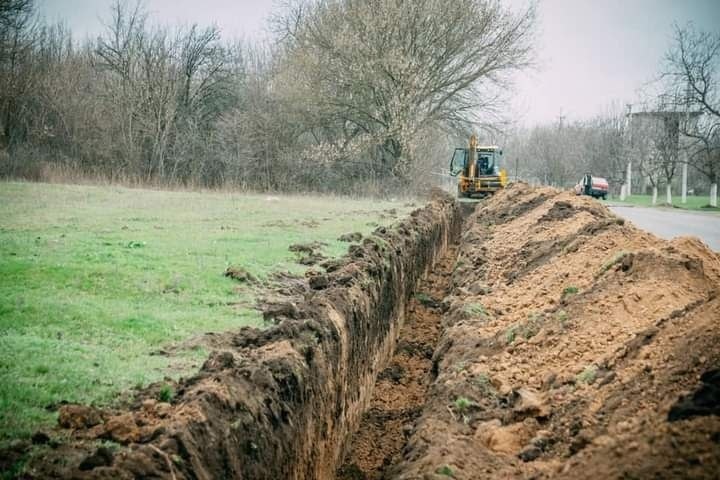 Ремонт водогону в селі Саксагань 