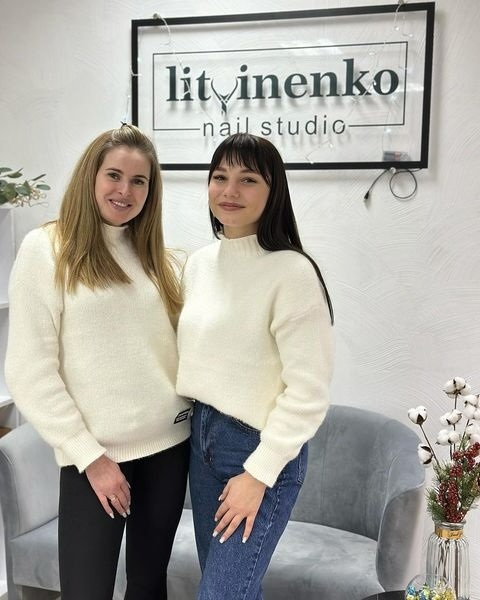 Салон «Litvinenko nails studio»
