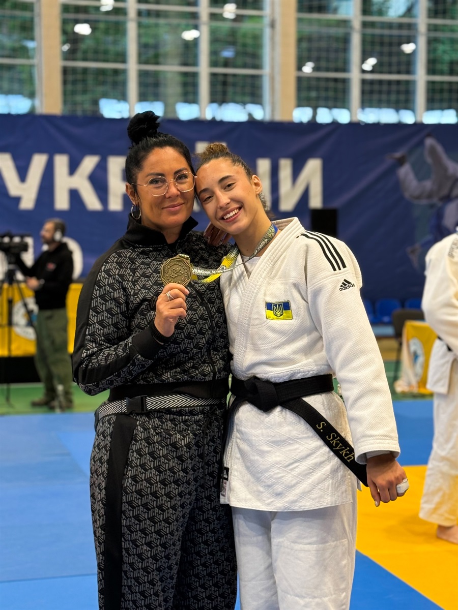 Софія Бордінських з мамою