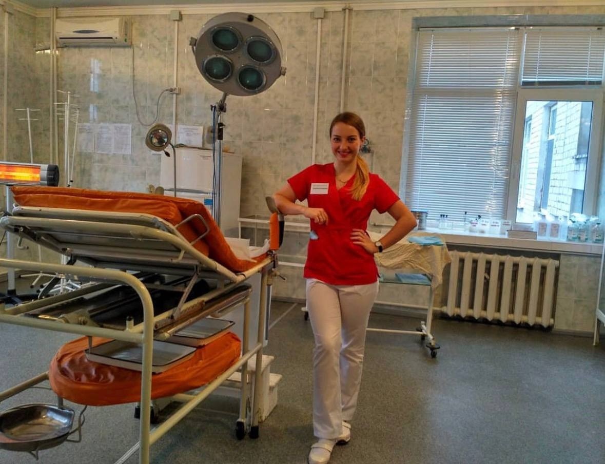 Під час інтернатури в Рубіжному. П'ятий місяць роботи у пологовому залі