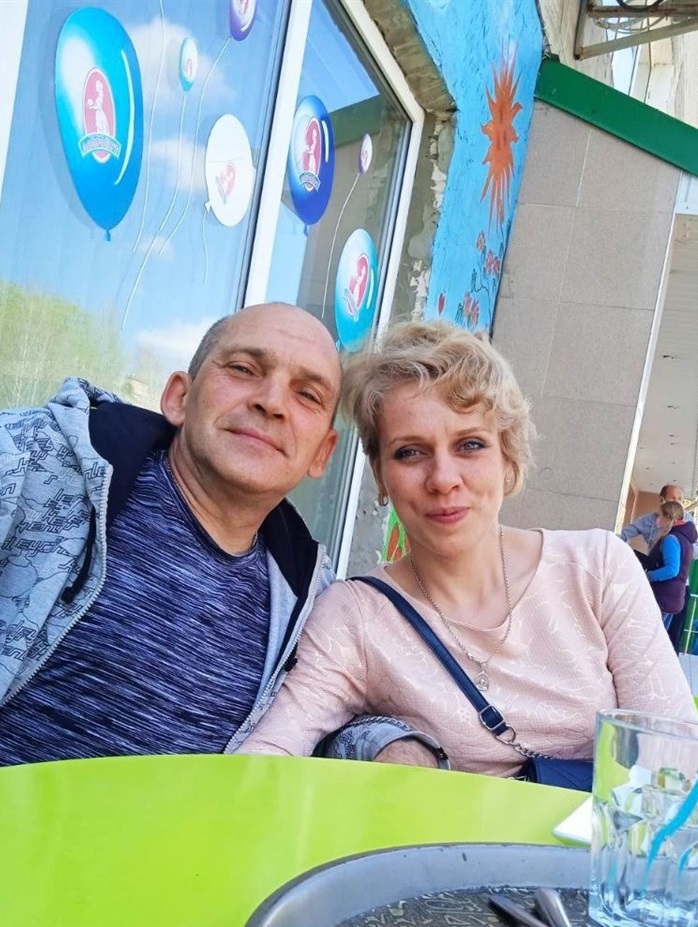 Надія з чоловіком